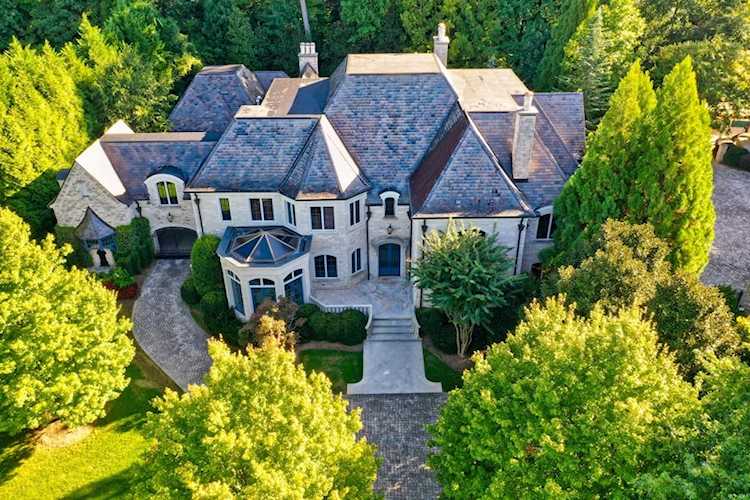 203 Saint Nicholas Circle NW Atlanta, GA 30327
