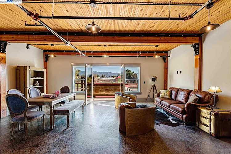 6105 San Pablo Ave Oakland, CA 94608