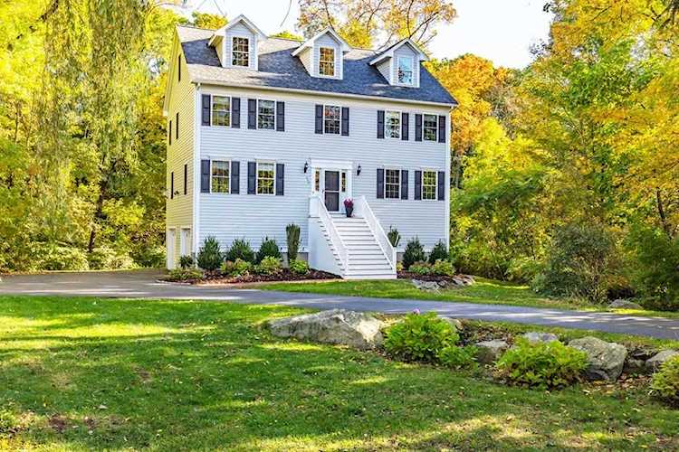 460 Merrimac Street Newburyport, MA 01950