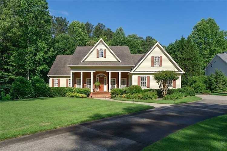 787 Lost Mountain Ln Kennesaw, GA 30152
