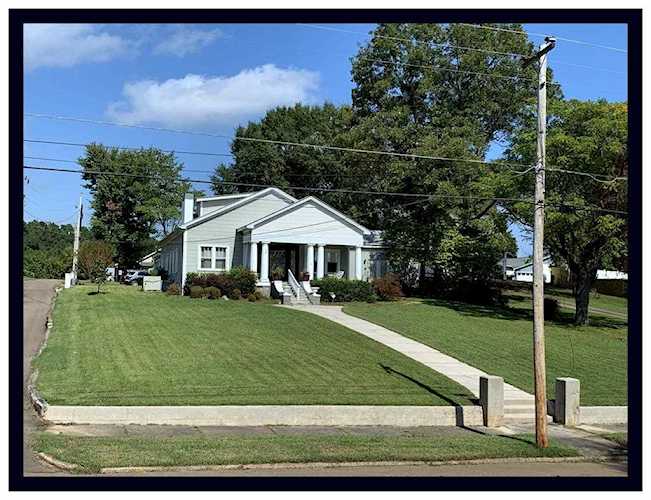 300 Panola Water Valley, MS 38965