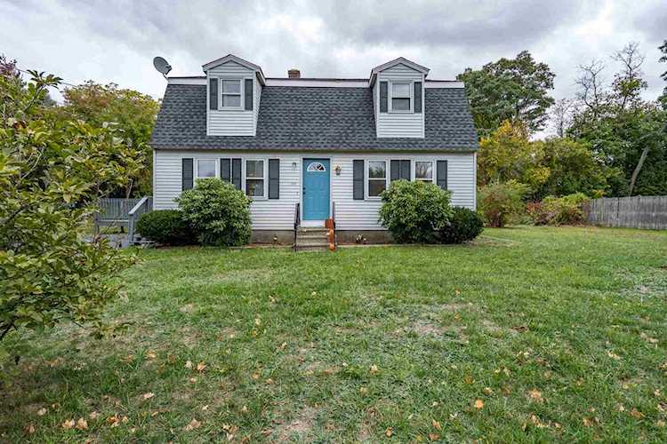131 Ohio Ave Manchester, NH 03104