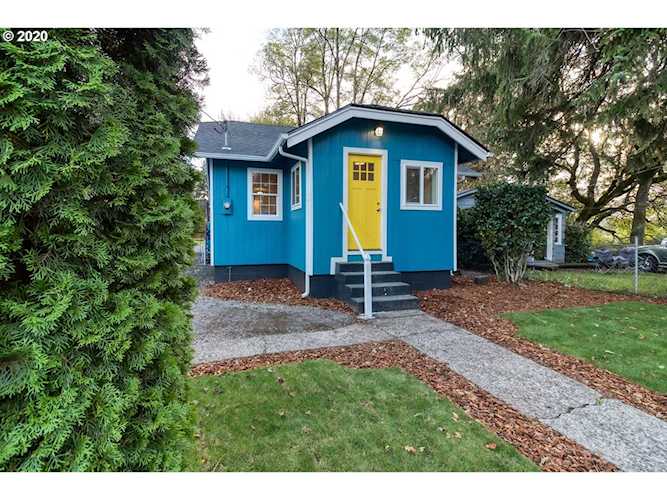 1504 SE 7th Ave Camas, WA 98607