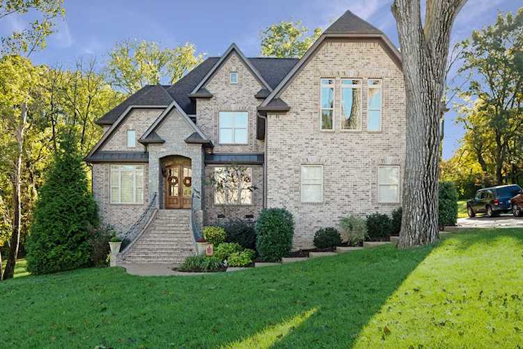 351 Windhaven Bay Mount Juliet, TN 37122