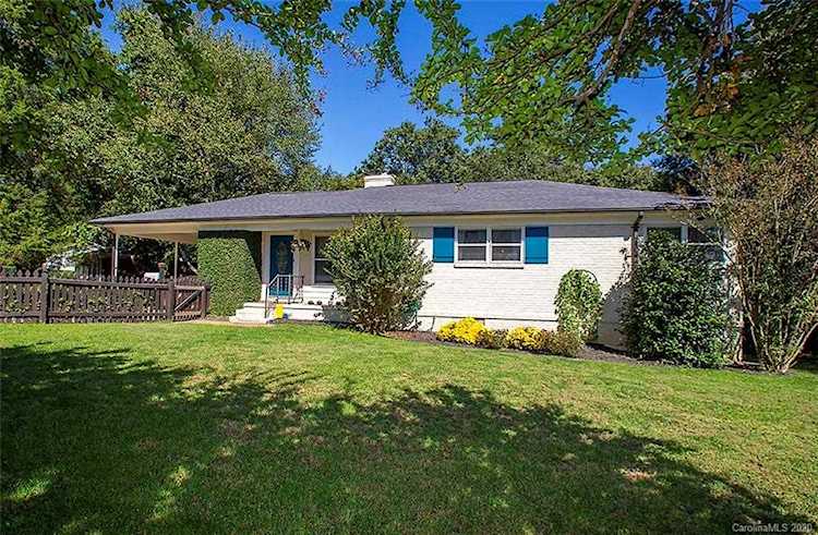 4333 Castlewood Rd Charlotte, NC 28209