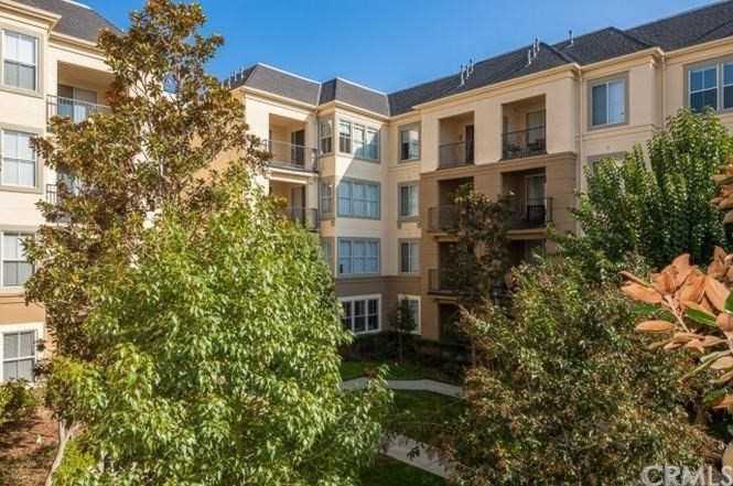 2223 Watermarke Place Irvine, CA 92612
