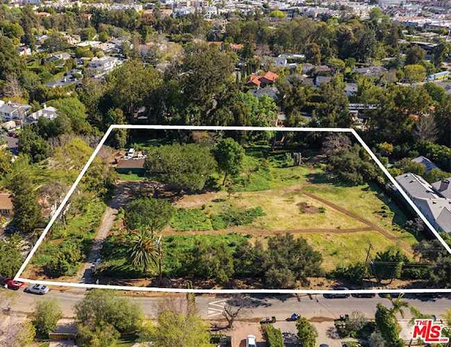 406 S Saltair Avenue Los Angeles, CA 90049