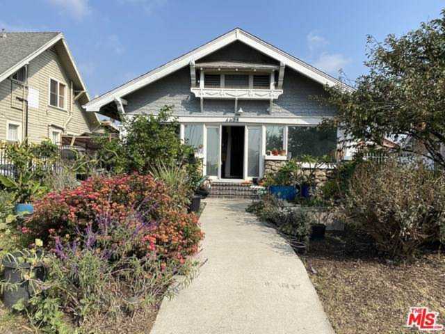 4638 2nd Avenue Los Angeles, CA 90043