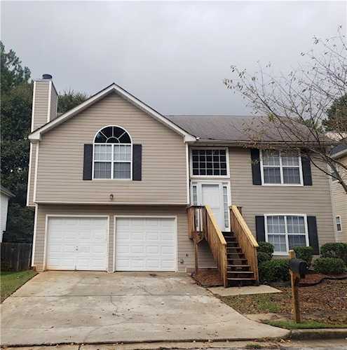 6396 Stonebridge Creek Ln Lithonia, GA 30058 | MLS 6796422 Photo 1