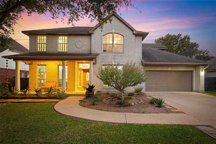 11436 Cotulla DR Austin, TX 78739