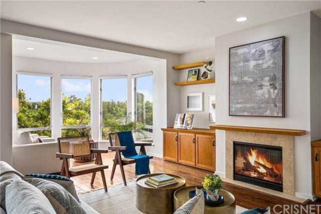 2111 S Beverly Glen Boulevard #PH2 Westwood - Century City, CA 90025