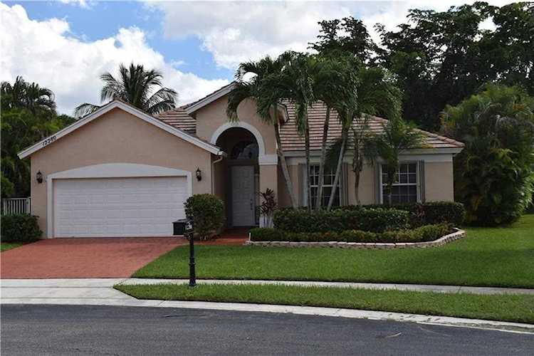 12280 Riverfalls Ct Boca Raton, FL 33428