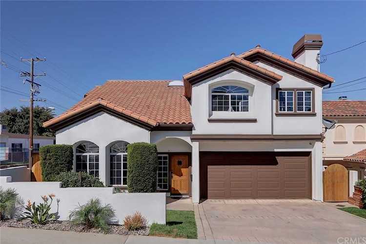 1901 Spreckels Lane Redondo Beach, CA 90278 | MLS SB20206979 Photo 1