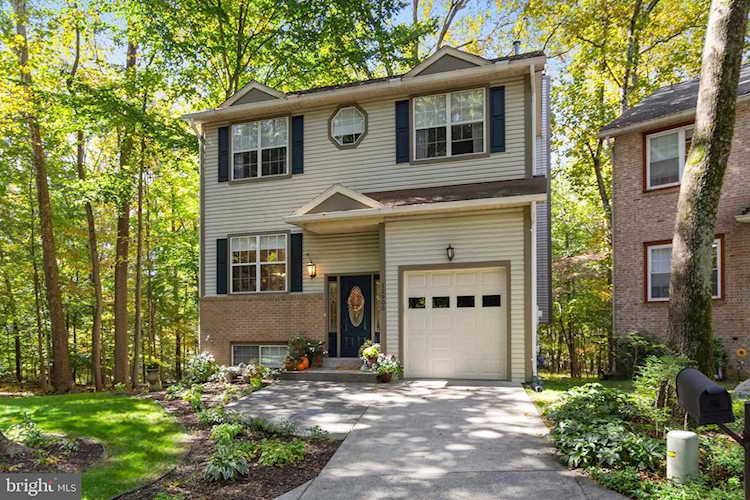 12900 Acorn Hollow Ln Silver Spring, MD 20906