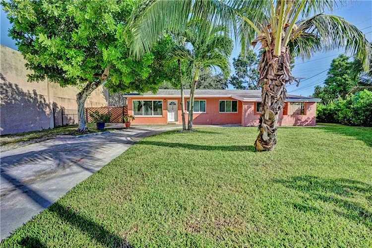 2190 SW 50th Ter Plantation, FL 33317