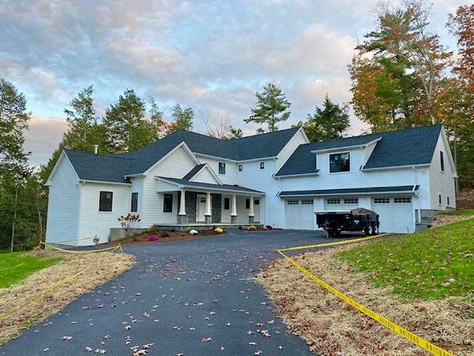 210 Crane Hill Rd Wilbraham, MA 01095