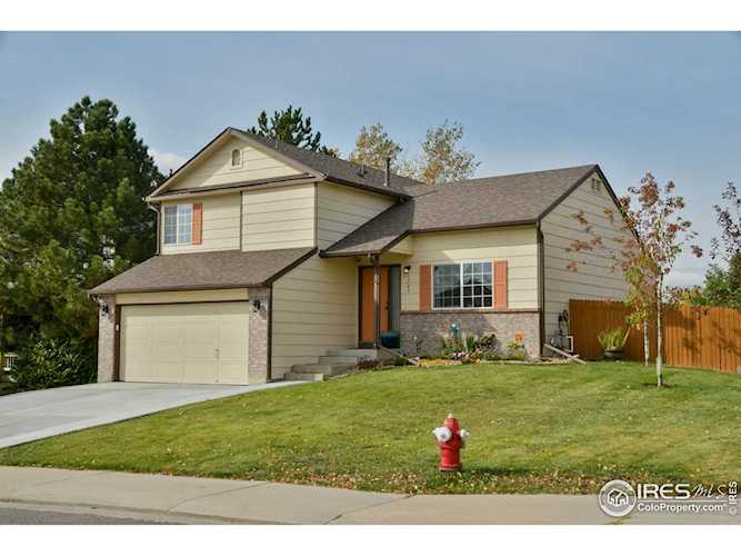 1367 Cedarwood Dr Longmont, CO 80504