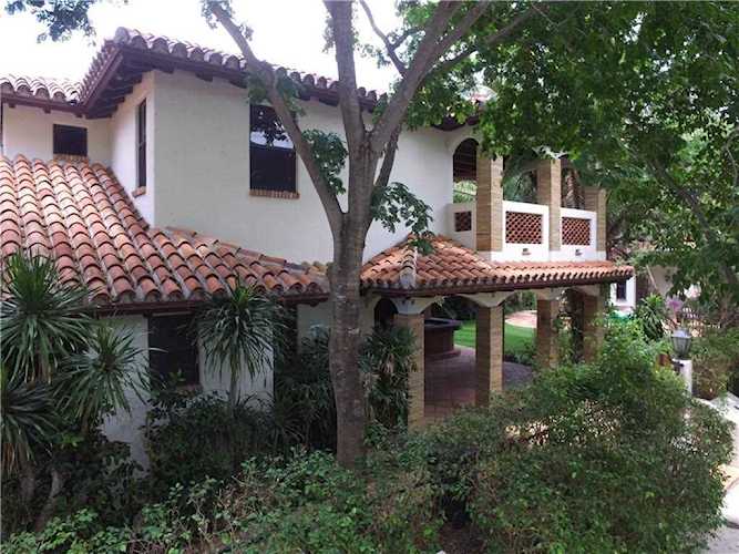 825 SE 6th Ct Fort Lauderdale, FL 33301