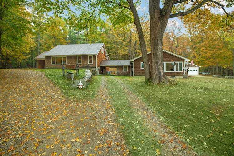 173 - 175 Old Town Farm Rd Peterborough, NH 03458