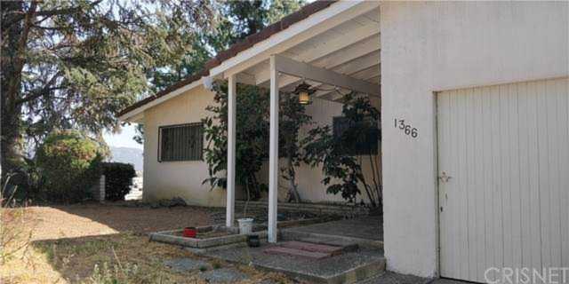 1366 Greenmont Drive Glendale, CA 91208
