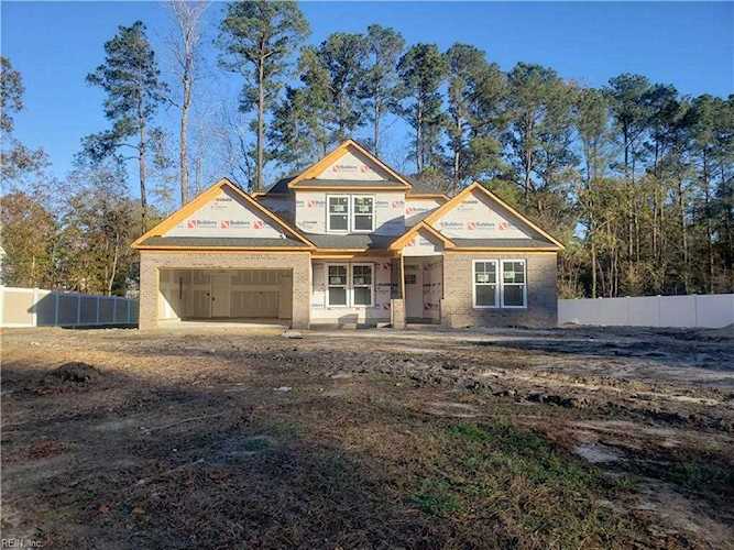4800 Regal Ct Chesapeake, VA 23321