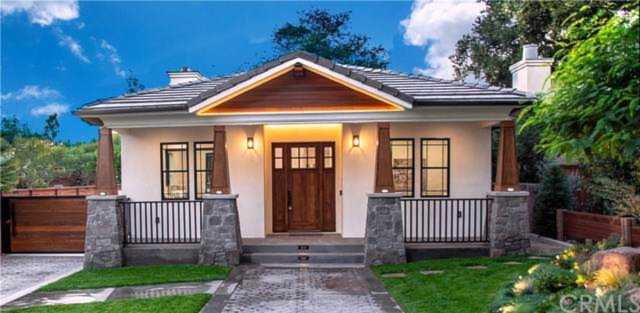 135 N Garfield Place Monrovia, CA 91016