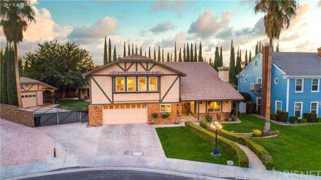 43907 Clark Court Lancaster, CA 93536