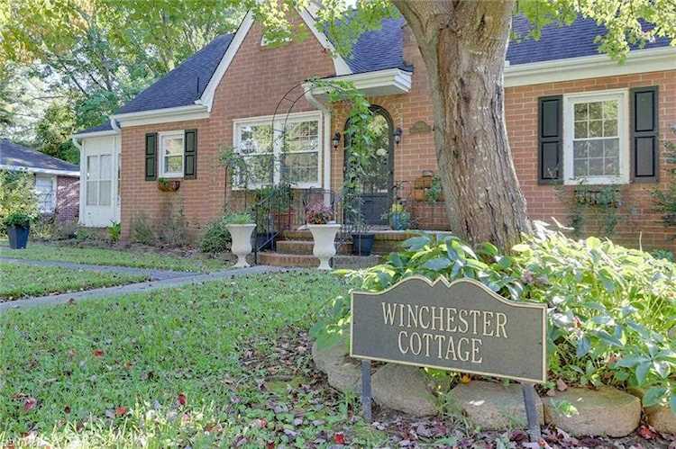 4403 Winchester Dr Portsmouth, VA 23707