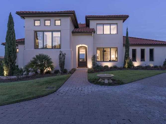 5005 Spanish Oaks Club BLVD Austin, TX 78738