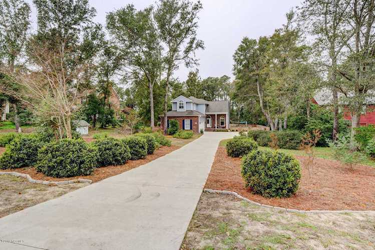 8423 Bald Eagle Lane Wilmington, NC 28411