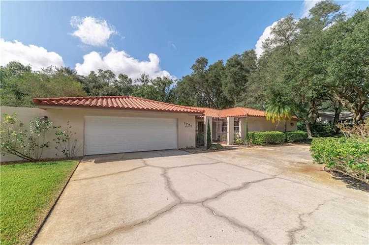 1751 Hickory Gate Dr N Dunedin, FL 34698