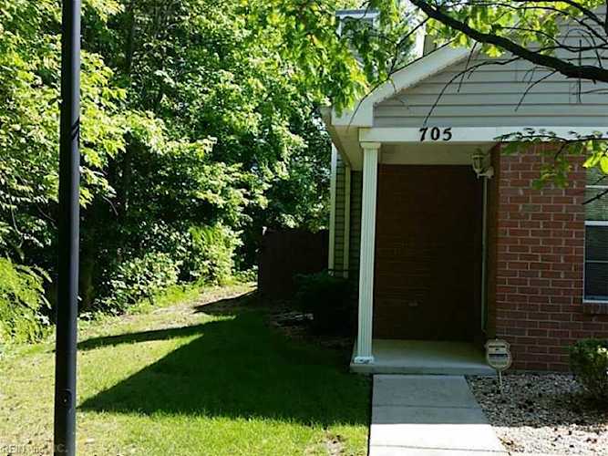 705 Oak Mill Ln Newport News VA 23606 | MLS# 10310428 - TREG.com Photo 1