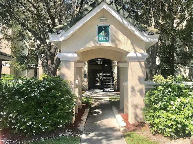 5174 Northridge Rd #310 Sarasota, FL 34238