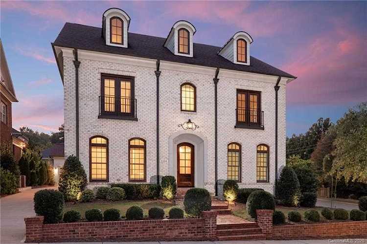 1104 Churchill Commons Dr Charlotte, NC 28211