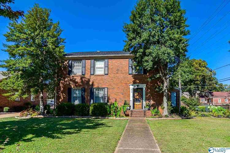 1013 SE Fraser Avenue Huntsville, AL 35801