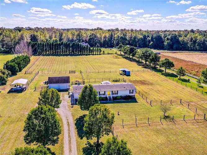 5320 Mineral Spring Rd Suffolk, VA 23438
