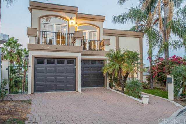 21515 Arcos Drive Woodland Hills, CA 91364