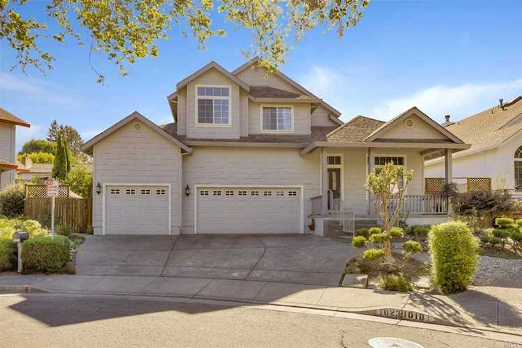 1023 Gailinda Court Petaluma, CA 94952