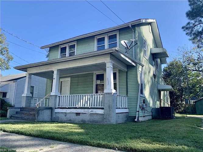 1407 Charleston Ave Portsmouth, VA 23704