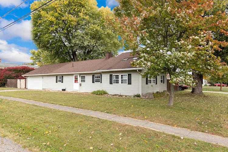 816 Columbia Street Newark, OH 43055