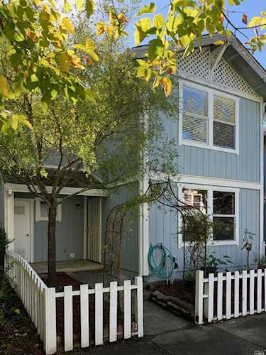 2837 Bowen Street Graton, CA 95444