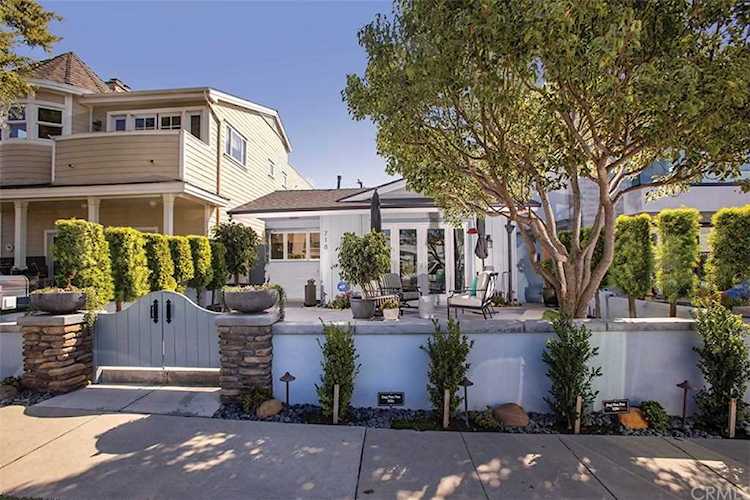 718 Heliotrope Avenue Corona Del Mar, CA 92625