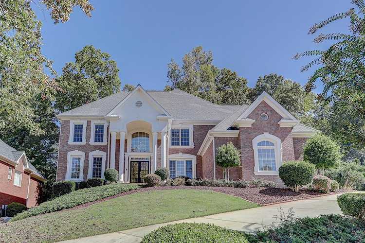 340 Majestic Cove Alpharetta, GA 30004