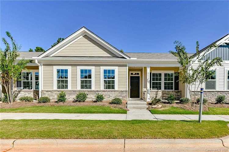 8432 Union Central Ct Waxhaw, NC 28173