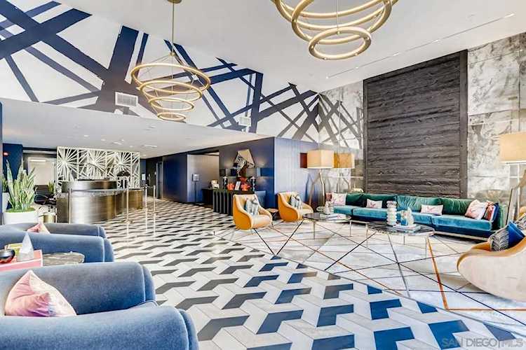 1050 S Grand Ave #1102 Los Angeles, CA 90015