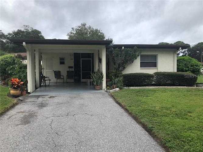 3495 Tree Line Ct #8 Sarasota, FL 34231