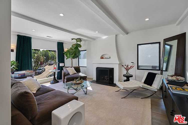 2049 Balmer Drive Los Angeles, CA 90039