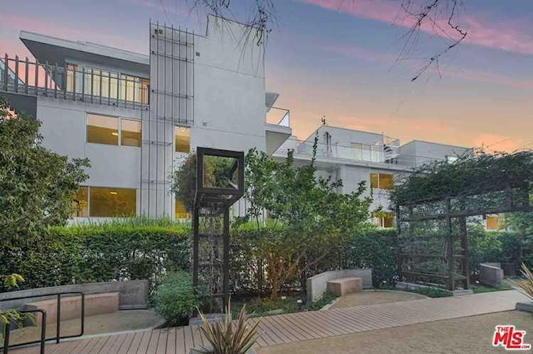 1345 Havenhurst Drive #10 West Hollywood, CA 90046