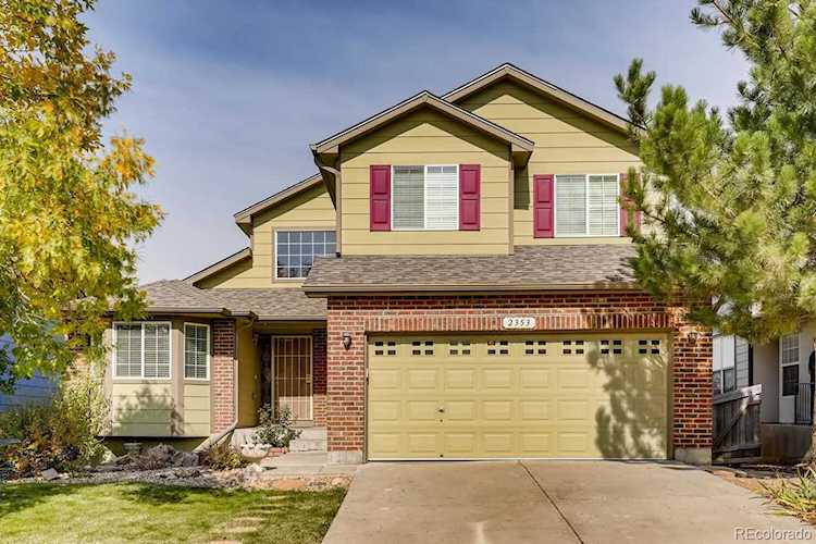 2353 Dogwood Dr Erie, CO 80516