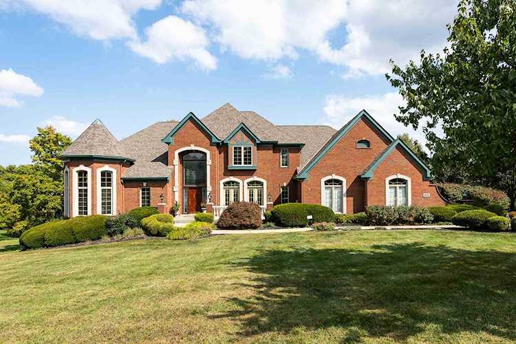 920 Squire Oaks Drive Villa Hills, KY 41017